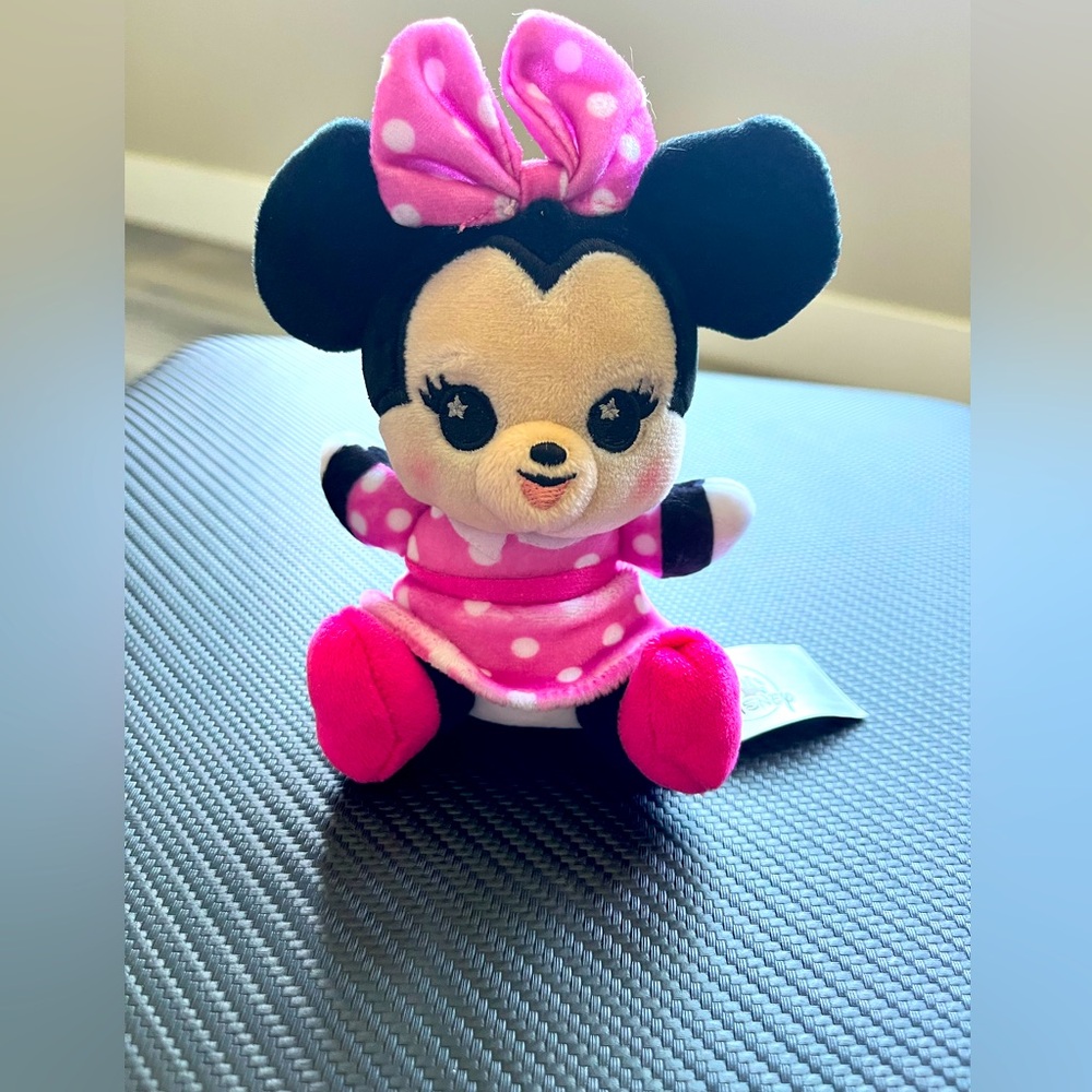 Disney Minnie Mouse Plush Toy - Pink and Black